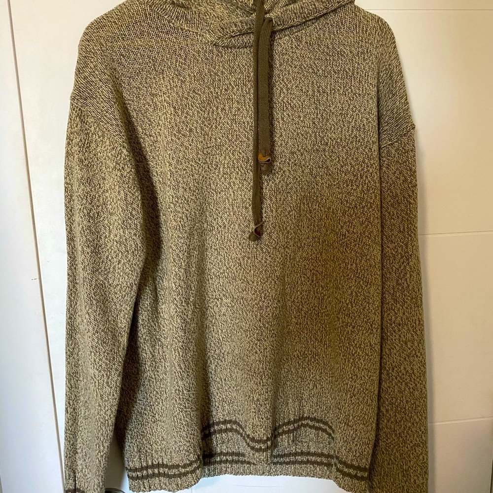 Amnesia knit sweater